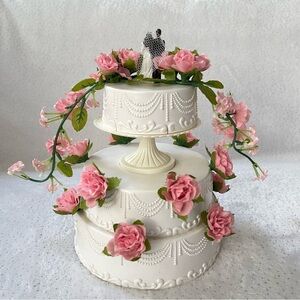 American Girl Samantha Bridesmaid Accessories Wedding Cake - Retired - 18" Dolls